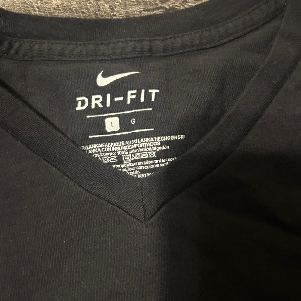 Nike Men's Dark Gray V-Neck T-Shirt - Picture 2 of 2